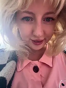 RonnieKiss online show from 05.05.26