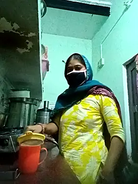 Snapshot of Cute-Charvii chatting on 01.09.26 Cute-Charvii online show from 01.09.26