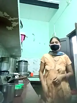 Snapshot of Cute-Charvii chatting on 03.06.26 Cute-Charvii online show from 03.06.26