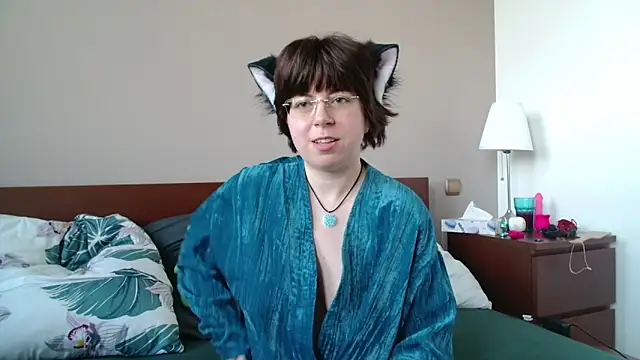 Snapshot of HardNerdVoid chatting on 12.17.25 HardNerdVoid online show from 12.17.25