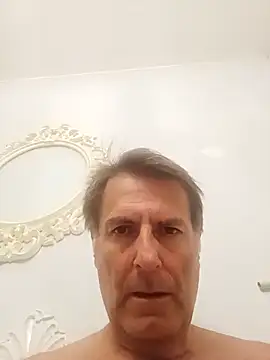 Snapshot of sayeaprayer65 chatting on 10.02.25 sayeaprayer65 online show from 10.02.25