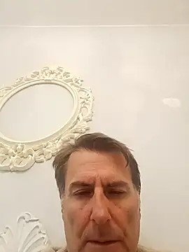 Snapshot of sayeaprayer65 chatting on 10.09.25 sayeaprayer65 online show from 10.09.25