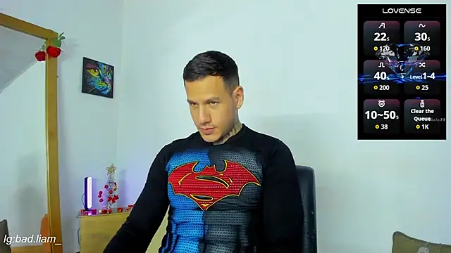 Snapshot of BadLiam_ chatting on 12.21.25 BadLiam online show from 12.21.25