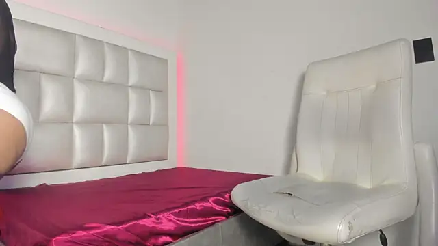 peyton  wat online show from 11.12.25