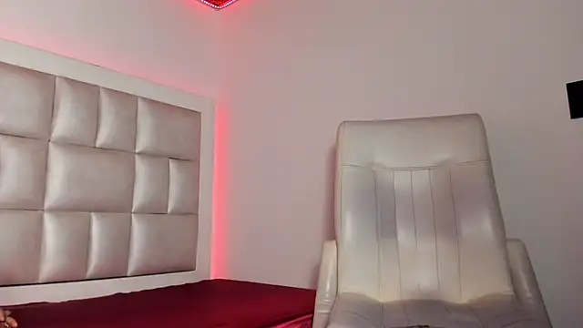 peyton  wat online show from 11.28.25