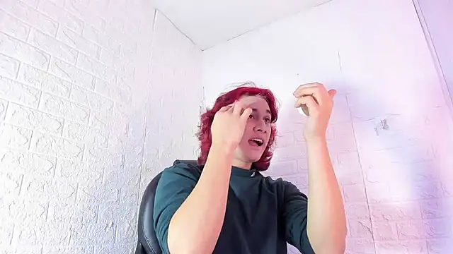 Snapshot of Marian_Cristal chatting on 01.07.26 Marian Cristal online show from 01.07.26