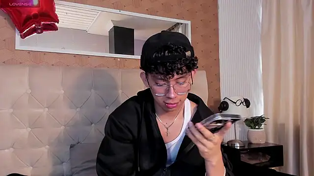 liam twiink online show from 03.09.26