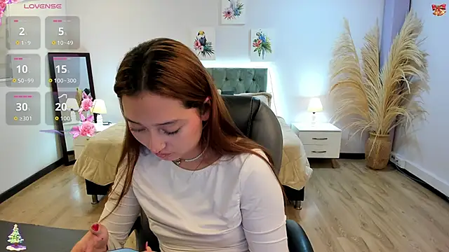 Samara Hilton 2 online show from 11.24.25