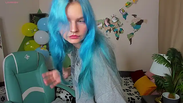 Lika Sky online show from 09.22.25