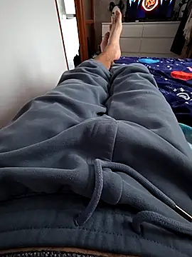 Snapshot of Foxbiker chatting on 02.13.26 Foxbiker online show from 02.13.26