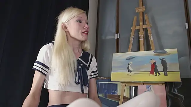 Snapshot of GirlFeetQueen chatting on 09.26.25 GirlFeetQueen online show from 09.26.25