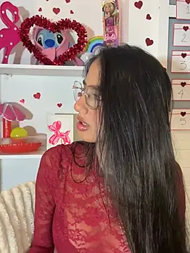 Snapshot of Julieta_Duque chatting on 02.10.26 Julieta Duque online show from 02.10.26