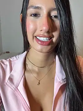 Snapshot of Julieta_Duque chatting on 03.11.26 Julieta Duque online show from 03.11.26