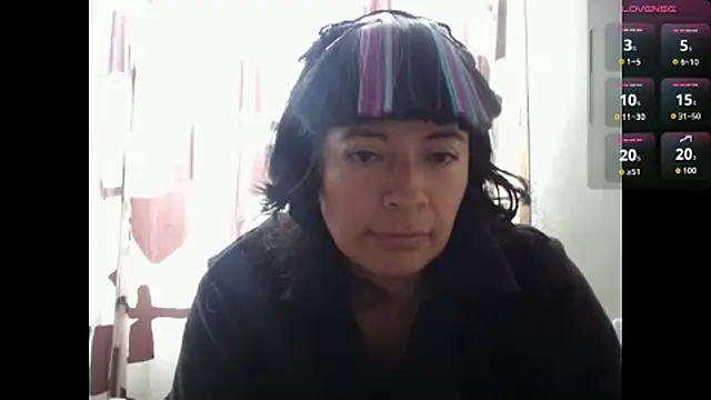 Snapshot of Acelinrose chatting on 07.23.26 Acelinrose online show from 07.23.26