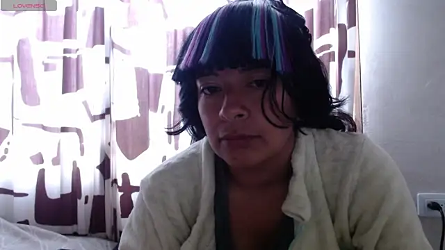 Snapshot of Acelinrose chatting on 07.31.26 Acelinrose online show from 07.31.26