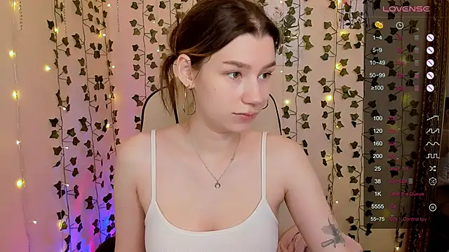 LinaBlossom  online show from 02.07.26