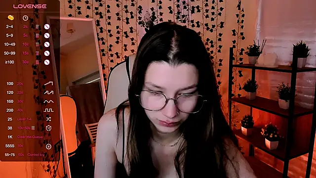 LinaBlossom  online show from 06.03.26