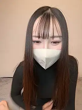 Snapshot of cococ_55 chatting on 11.28.25 cococ 55 online show from 11.28.25