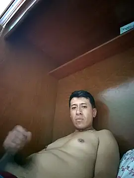 Carlos27hot online show from 06.23.26