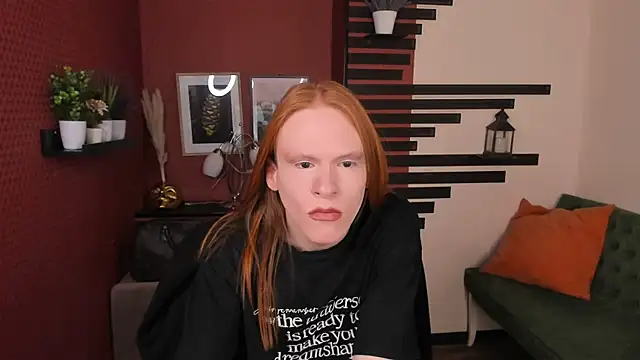 ChloeValentinee online show from 10.15.25