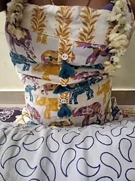 jasminetaml online show from 10.24.25