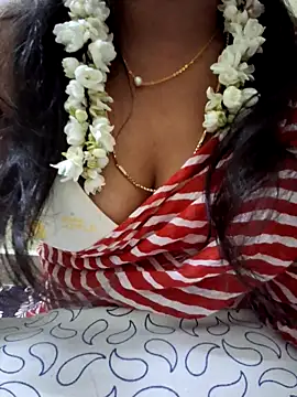 jasminetaml online show from 10.28.25