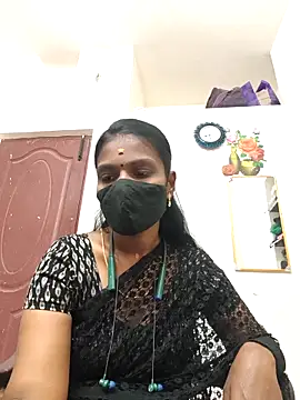 Snapshot of Tamil_Yalini12 chatting on 05.07.26 Tamil Yalini12 online show from 05.07.26