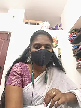 Snapshot of Tamil_Yalini12 chatting on 05.15.26 Tamil Yalini12 online show from 05.15.26