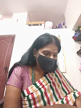 Snapshot of Tamil_Yalini12 chatting on 05.27.26 Tamil Yalini12 online show from 05.27.26