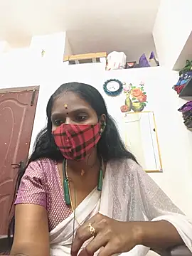 Snapshot of Tamil_Yalini12 chatting on 06.02.26 Tamil Yalini12 online show from 06.02.26