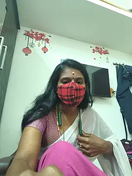 Snapshot of Tamil_Yalini12 chatting on 06.08.26 Tamil Yalini12 online show from 06.08.26