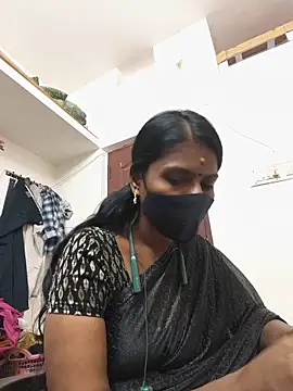 Snapshot of Tamil_Yalini12 chatting on 06.10.26 Tamil Yalini12 online show from 06.10.26