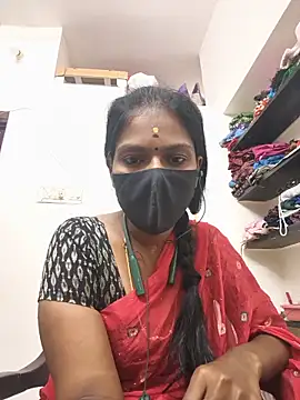 Snapshot of Tamil_Yalini12 chatting on 06.12.26 Tamil Yalini12 online show from 06.12.26