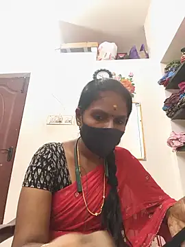 Snapshot of Tamil_Yalini12 chatting on 06.13.26 Tamil Yalini12 online show from 06.13.26