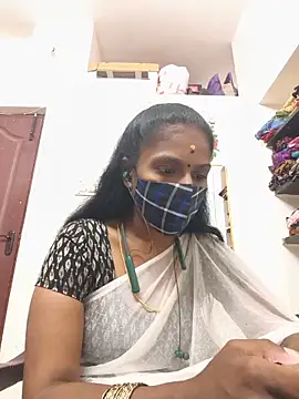 Snapshot of Tamil_Yalini12 chatting on 06.20.26 Tamil Yalini12 online show from 06.20.26