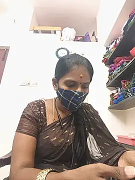 Snapshot of Tamil_Yalini12 chatting on 07.09.26 Tamil Yalini12 online show from 07.09.26