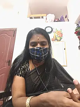 Snapshot of Tamil_Yalini12 chatting on 07.12.26 Tamil Yalini12 online show from 07.12.26