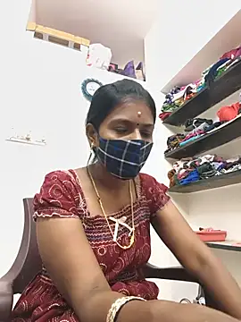 Snapshot of Tamil_Yalini12 chatting on 07.14.26 Tamil Yalini12 online show from 07.14.26