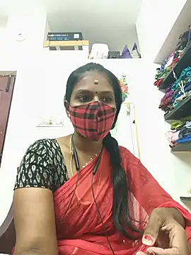 Snapshot of Tamil_Yalini12 chatting on 07.24.26 Tamil Yalini12 online show from 07.24.26