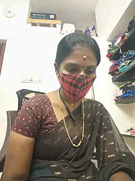 Snapshot of Tamil_Yalini12 chatting on 07.25.26 Tamil Yalini12 online show from 07.25.26