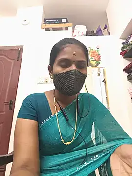 Snapshot of Tamil_Yalini12 chatting on 07.28.26 Tamil Yalini12 online show from 07.28.26