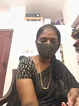 Snapshot of Tamil_Yalini12 chatting on 07.29.26 Tamil Yalini12 online show from 07.29.26