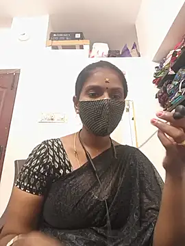 Snapshot of Tamil_Yalini12 chatting on 07.29.26 Tamil Yalini12 online show from 07.29.26