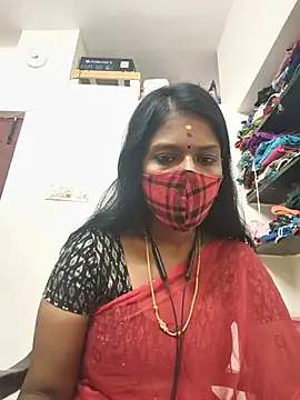 Snapshot of Tamil_Yalini12 chatting on 08.03.26 Tamil Yalini12 online show from 08.03.26