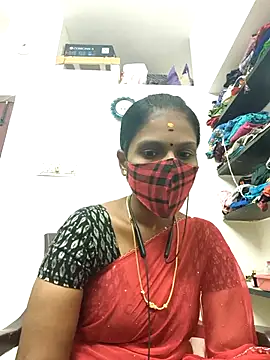 Snapshot of Tamil_Yalini12 chatting on 08.03.26 Tamil Yalini12 online show from 08.03.26