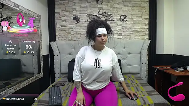 katalella 22hot online show from 10.31.25