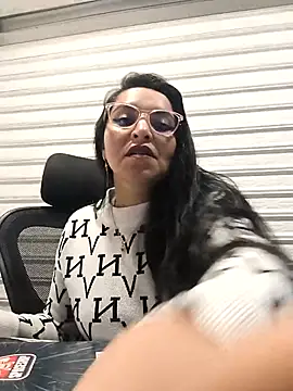 Snapshot of Alisson_Stonee chatting on 02.19.26 Alisson Stonee online show from 02.19.26