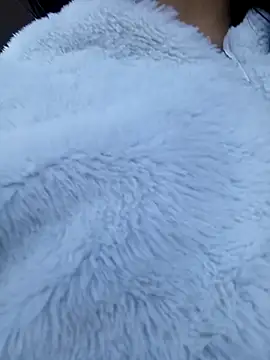 Snapshot of _Luna-1 chatting on 09.24.25 Luna-1 online show from 09.24.25