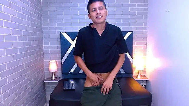 marcus hans  online show from 11.15.25