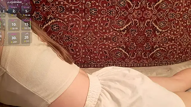 ivetabloom online show from 10.21.25